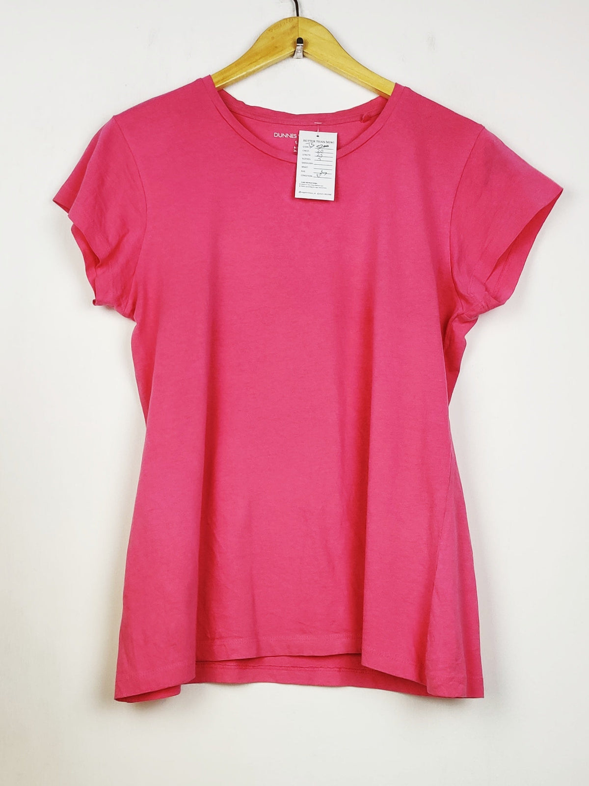 Buy online pre-used pre-loved 100% authentic & Original branded Dunnes Stores (TS-5200) available in Pakistan. Top international brands avilable.