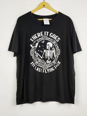 Buy online pre-used pre-loved 100% authentic & Original branded Shein (TS-5210) available in Pakistan. Top international brands avilable.