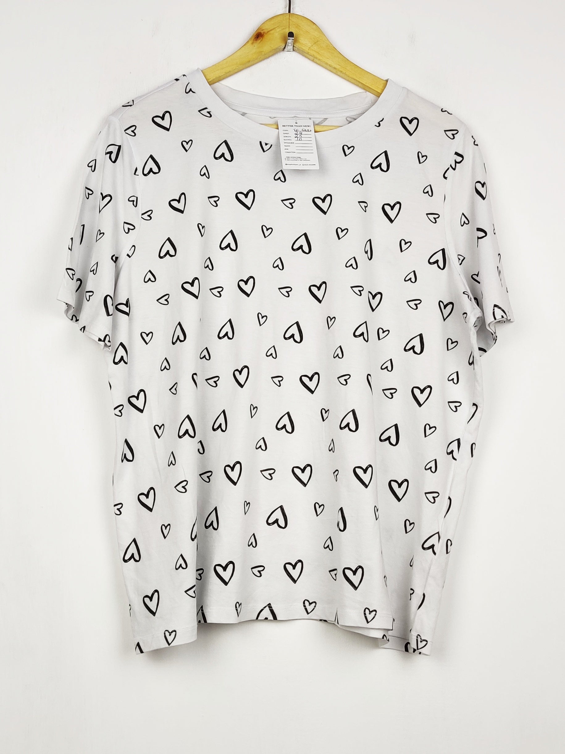 Buy online pre-used pre-loved 100% authentic & Original branded Primark (TS-5233) available in Pakistan. Top international brands avilable.