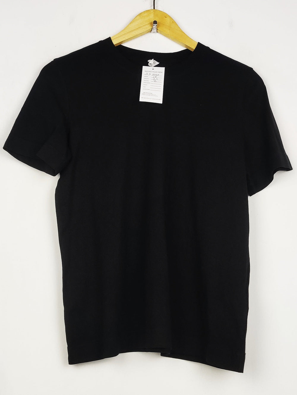 Buy online pre-used pre-loved 100% authentic & Original branded Arket (TS-5240) available in Pakistan. Top international brands avilable.