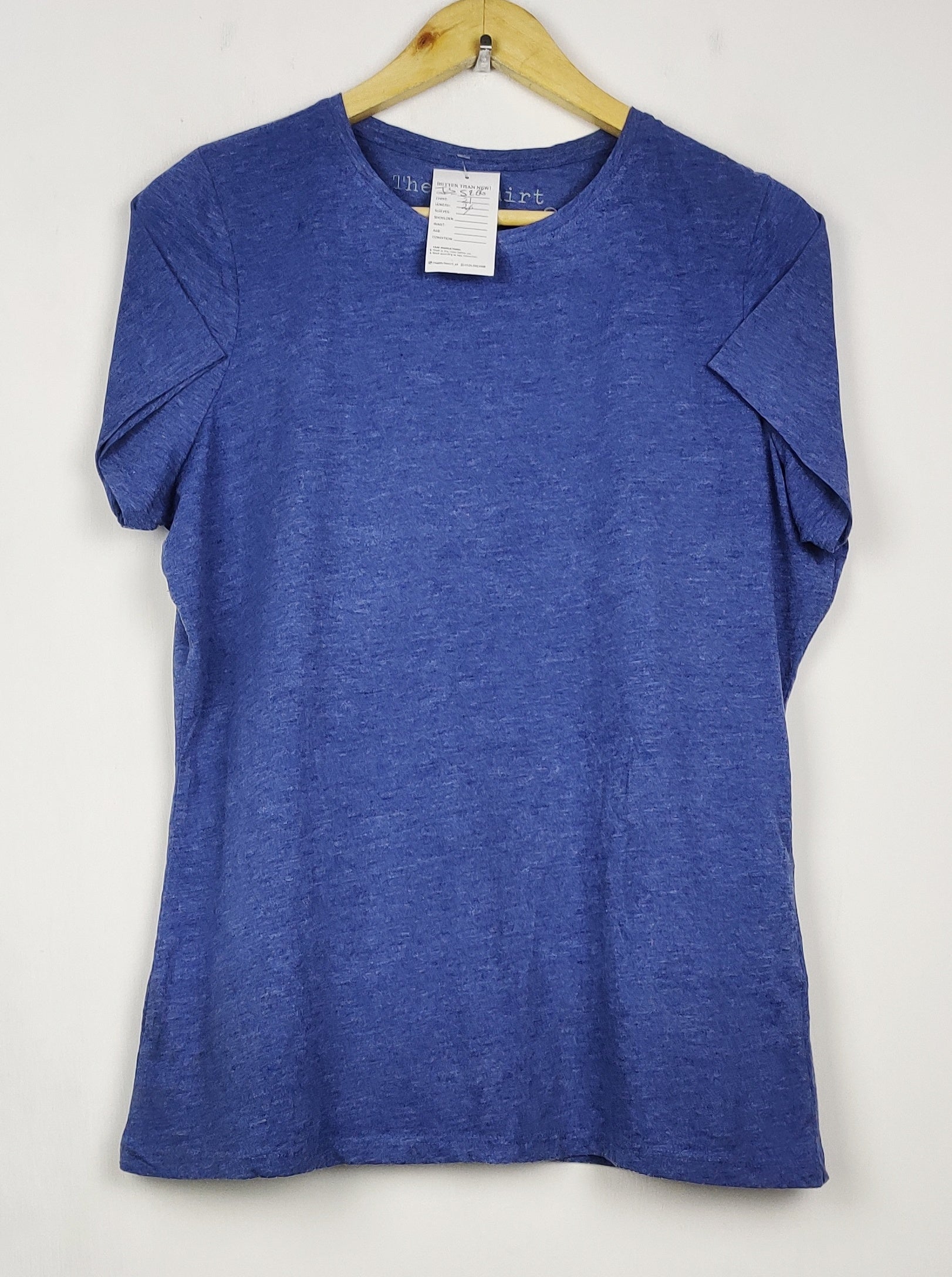 Buy online pre-used pre-loved 100% authentic & Original branded The T Shirt (TS-5266) available in Pakistan. Top international brands avilable.