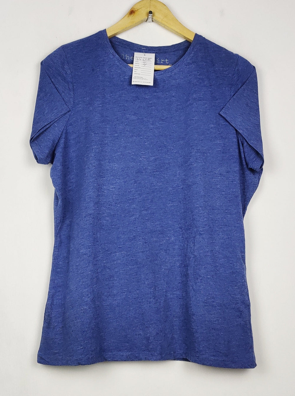 Buy online pre-used pre-loved 100% authentic & Original branded The T Shirt (TS-5266) available in Pakistan. Top international brands avilable.