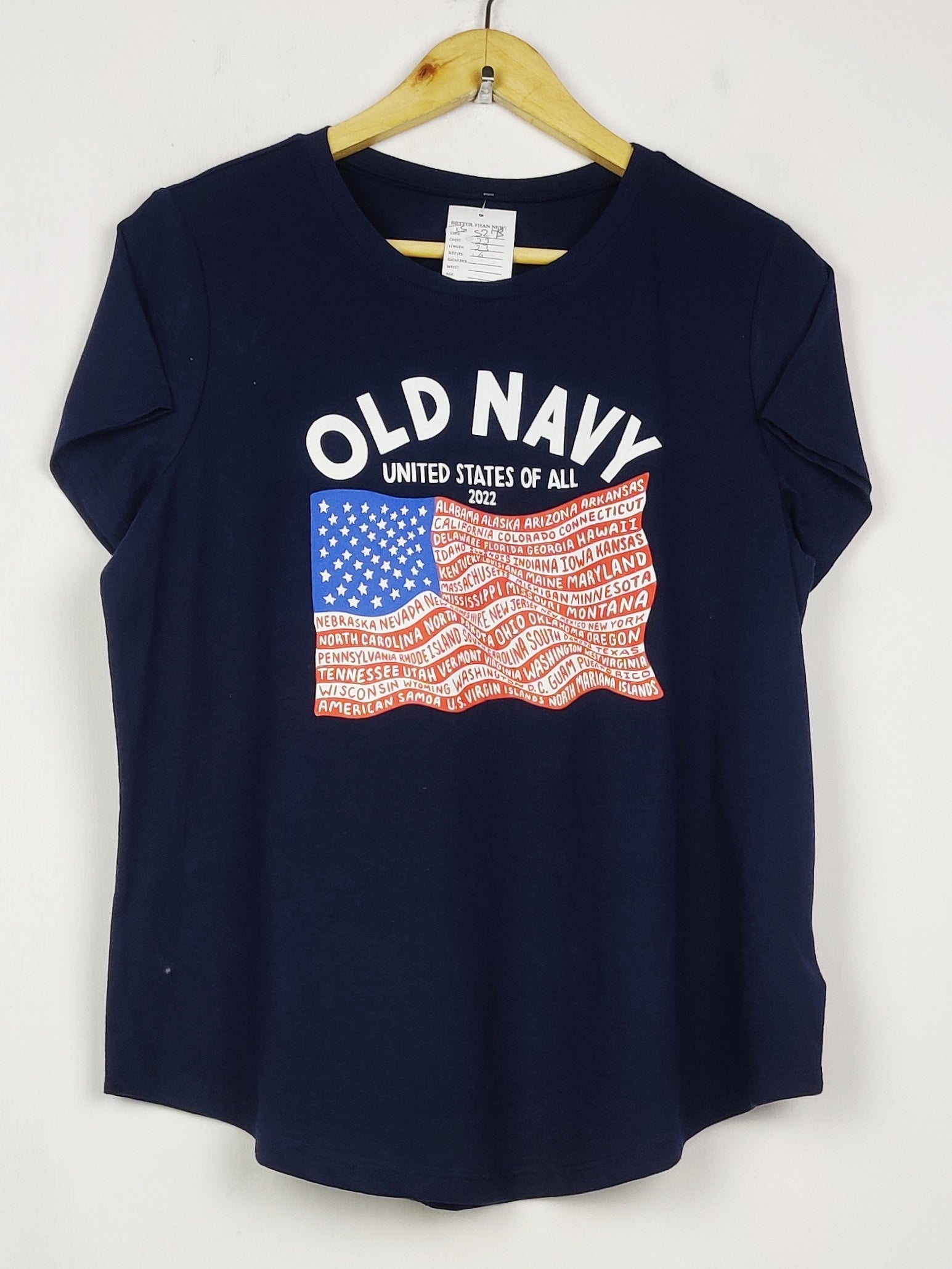 Buy online pre-used pre-loved 100% authentic & Original branded Old Navy (TS-5273) available in Pakistan. Top international brands avilable.