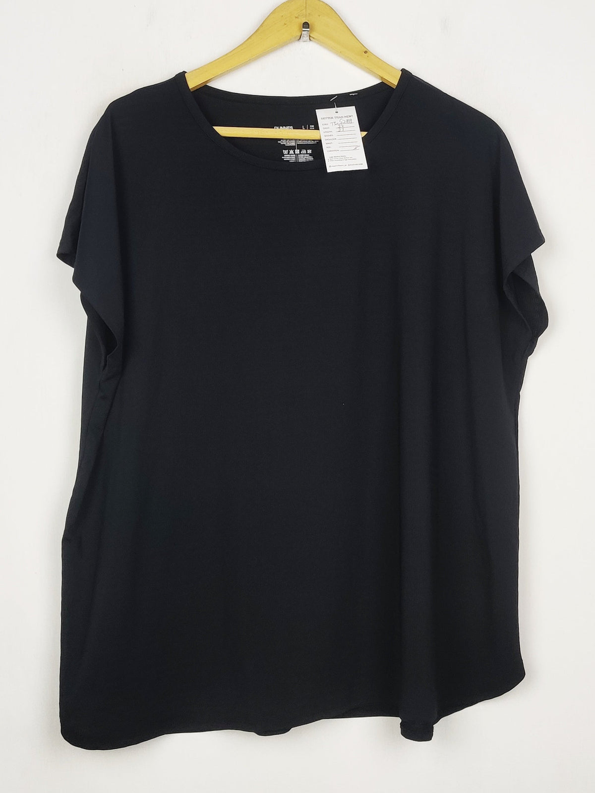 Buy online pre-used pre-loved 100% authentic & Original branded Dunnes Stores (TS-5289) available in Pakistan. Top international brands avilable.