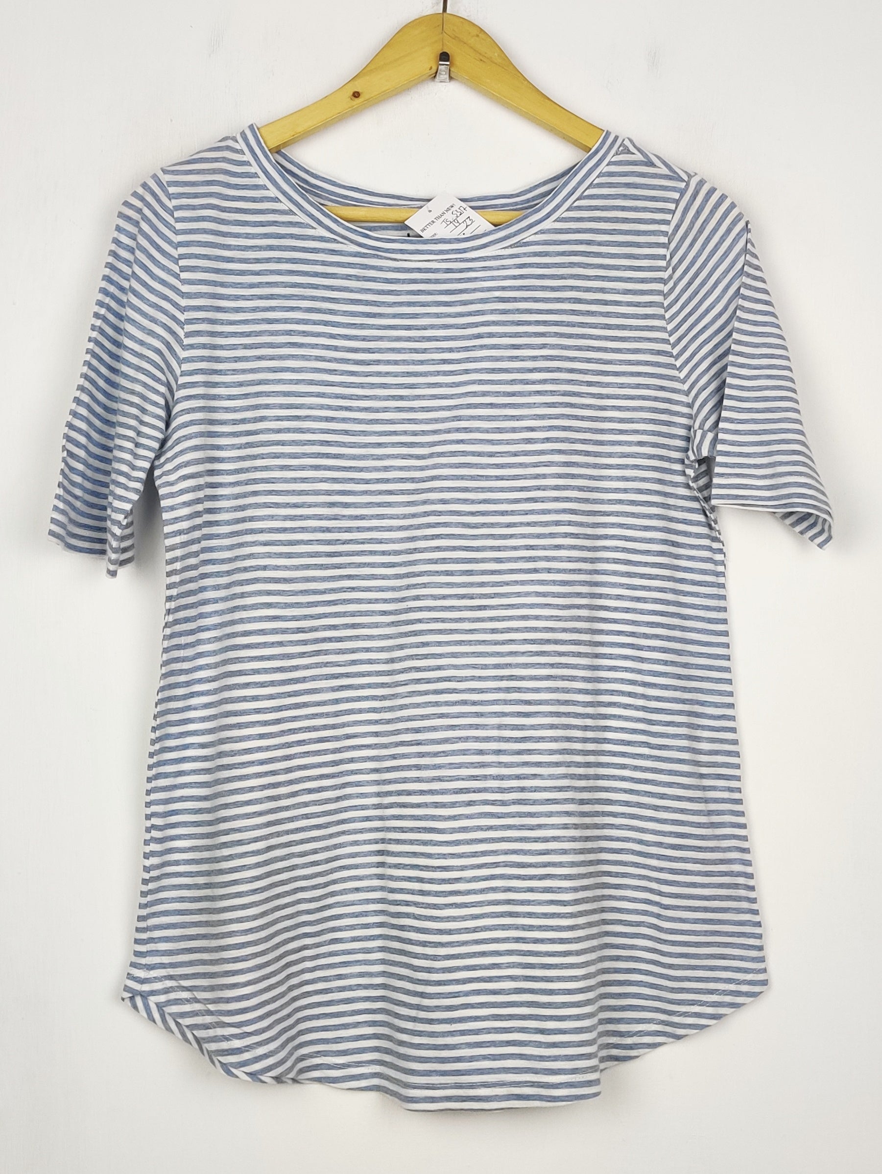 Buy online pre-used pre-loved 100% authentic & Original branded Loft (TS-5317) available in Pakistan. Top international brands avilable.