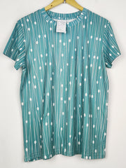 Buy online pre-used pre-loved 100% authentic & Original branded Shein (TS-5334) available in Pakistan. Top international brands avilable.