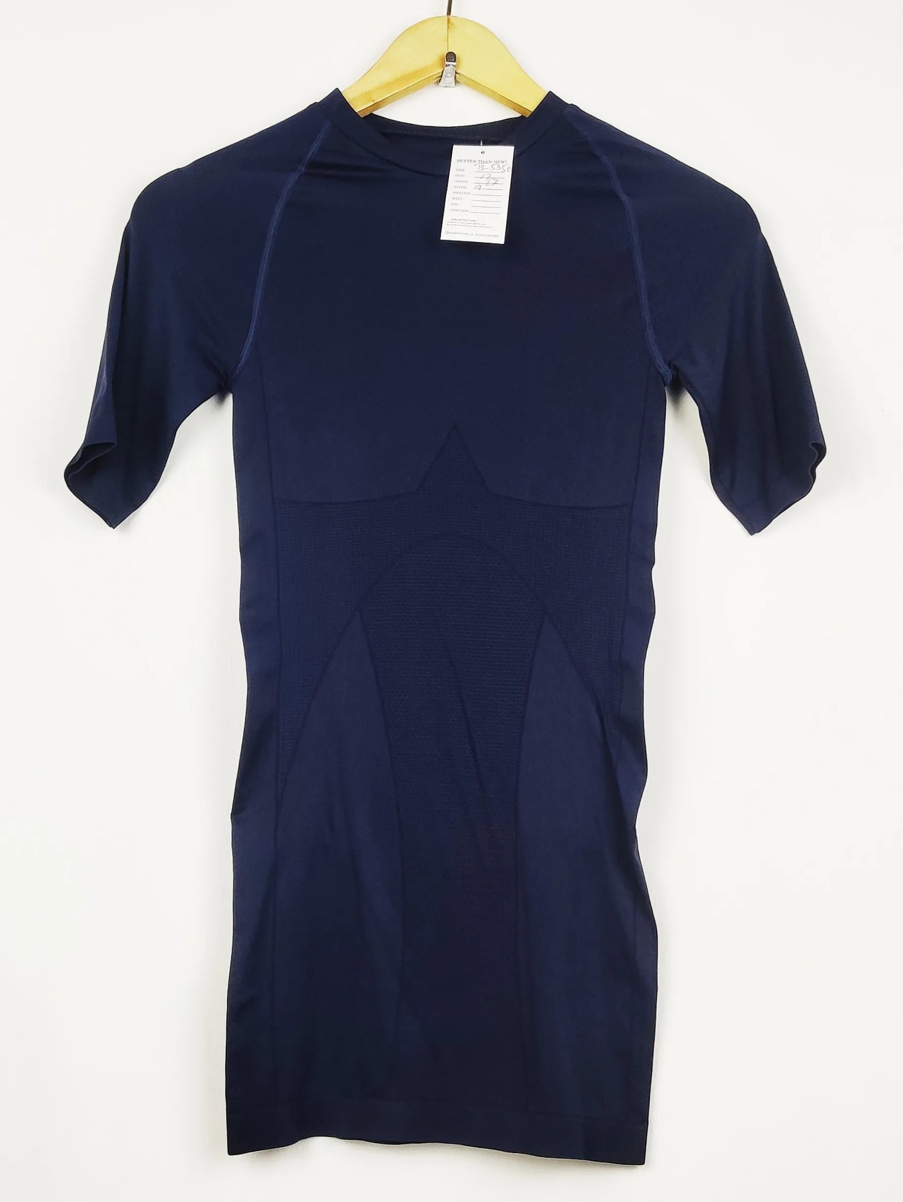 Buy online pre-used pre-loved 100% authentic & Original branded Unknown Brand (TS-5356) available in Pakistan. Top international brands avilable.