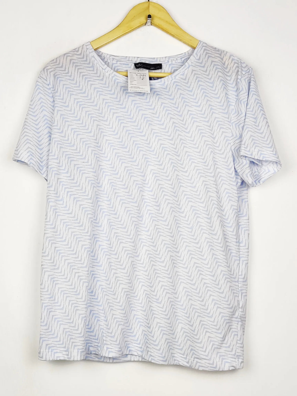 Buy online pre-used pre-loved 100% authentic & Original branded Marks & Spencer (TS-5384) available in Pakistan. Top international brands avilable.
