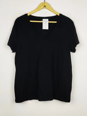 Buy online pre-used pre-loved 100% authentic & Original branded Marks & Spencer (TS-5393) available in Pakistan. Top international brands avilable.