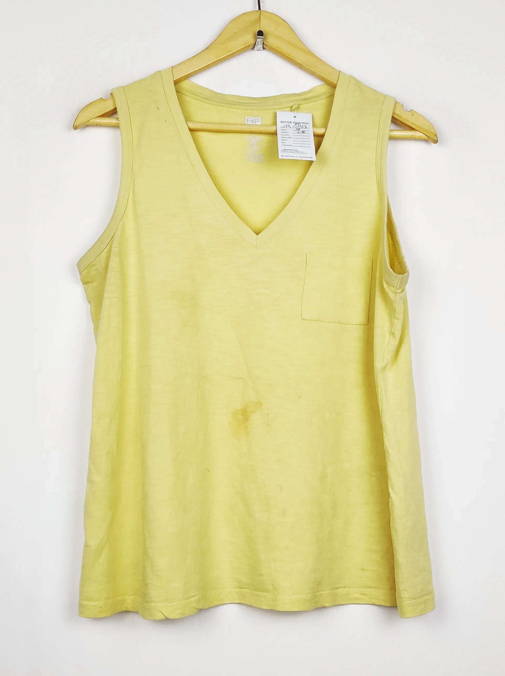 Buy online pre-used pre-loved 100% authentic & Original branded F&F (TS-5413) available in Pakistan. Top international brands avilable.