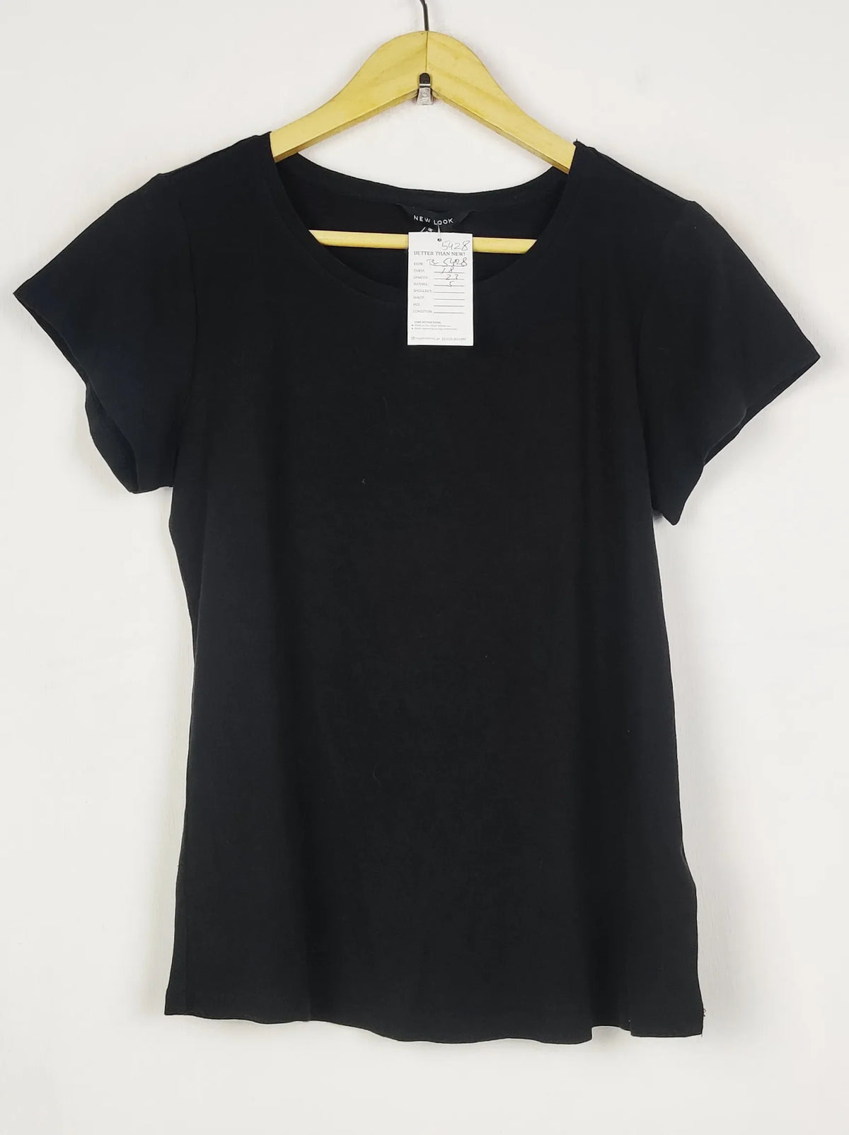 Buy online pre-used pre-loved 100% authentic & Original branded New Look (TS-5428) available in Pakistan. Top international brands avilable.
