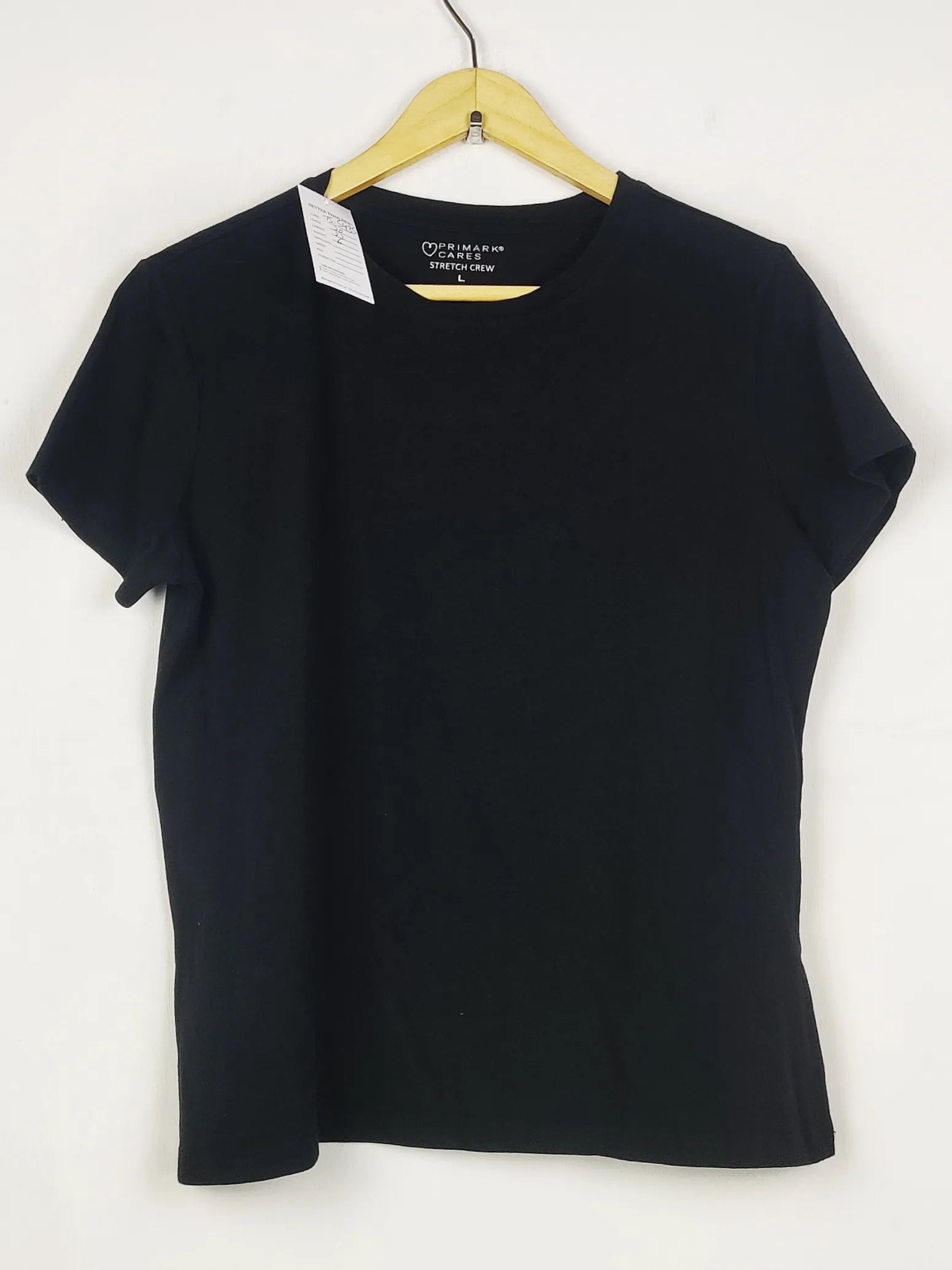 Buy online pre-used pre-loved 100% authentic & Original branded Primark (TS-5435) available in Pakistan. Top international brands avilable.