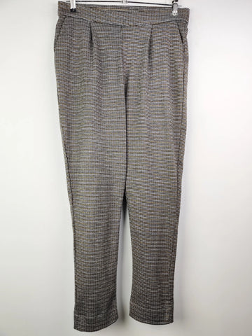 F&F (TT-1019)