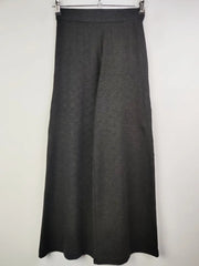 Buy online pre-used pre-loved 100% authentic & Original branded Marks & Spencer (TT-1078) available in Pakistan. Top international brands avilable.