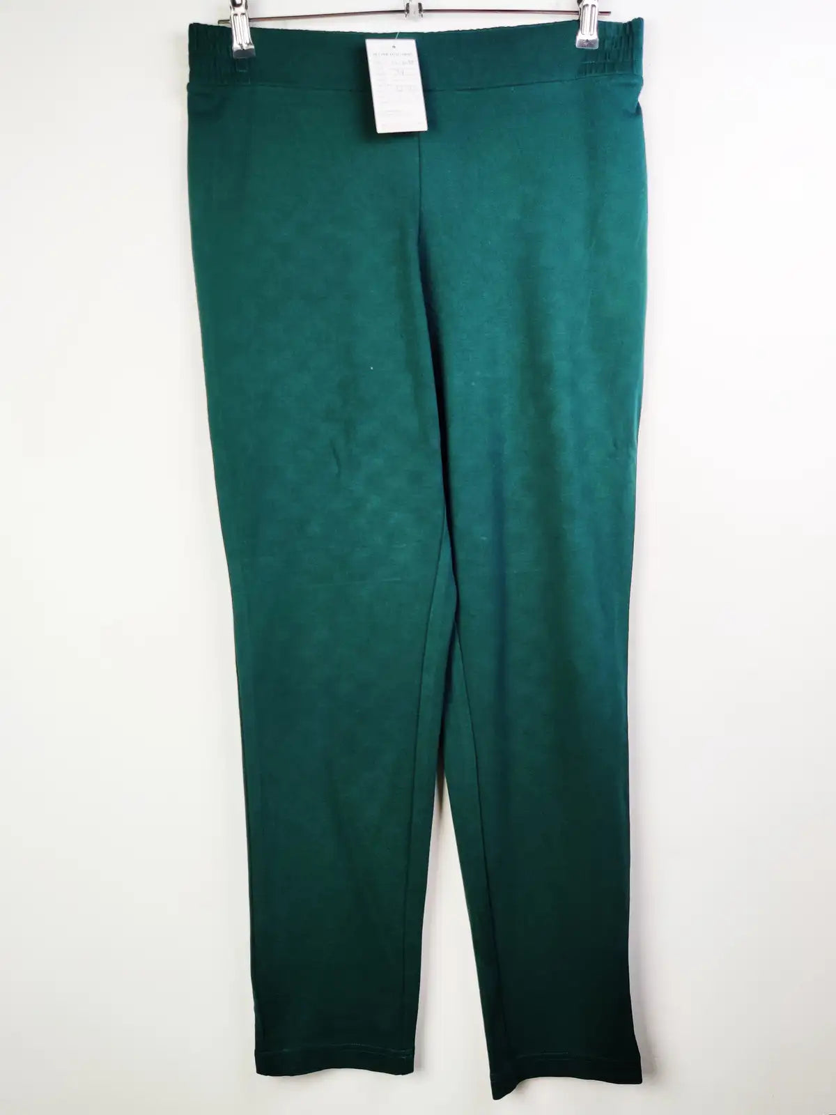 Buy online pre-used pre-loved 100% authentic & Original branded Tu (TT-1098) available in Pakistan. Top international brands avilable.