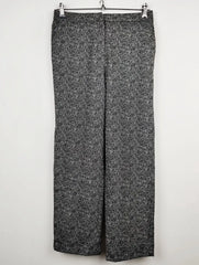 Buy online pre-used pre-loved 100% authentic & Original branded Marks & Spencer (TT-1139) available in Pakistan. Top international brands avilable.