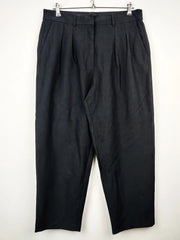 Buy online pre-used pre-loved 100% authentic & Original branded Marks & Spencer (TT-1149) available in Pakistan. Top international brands avilable.