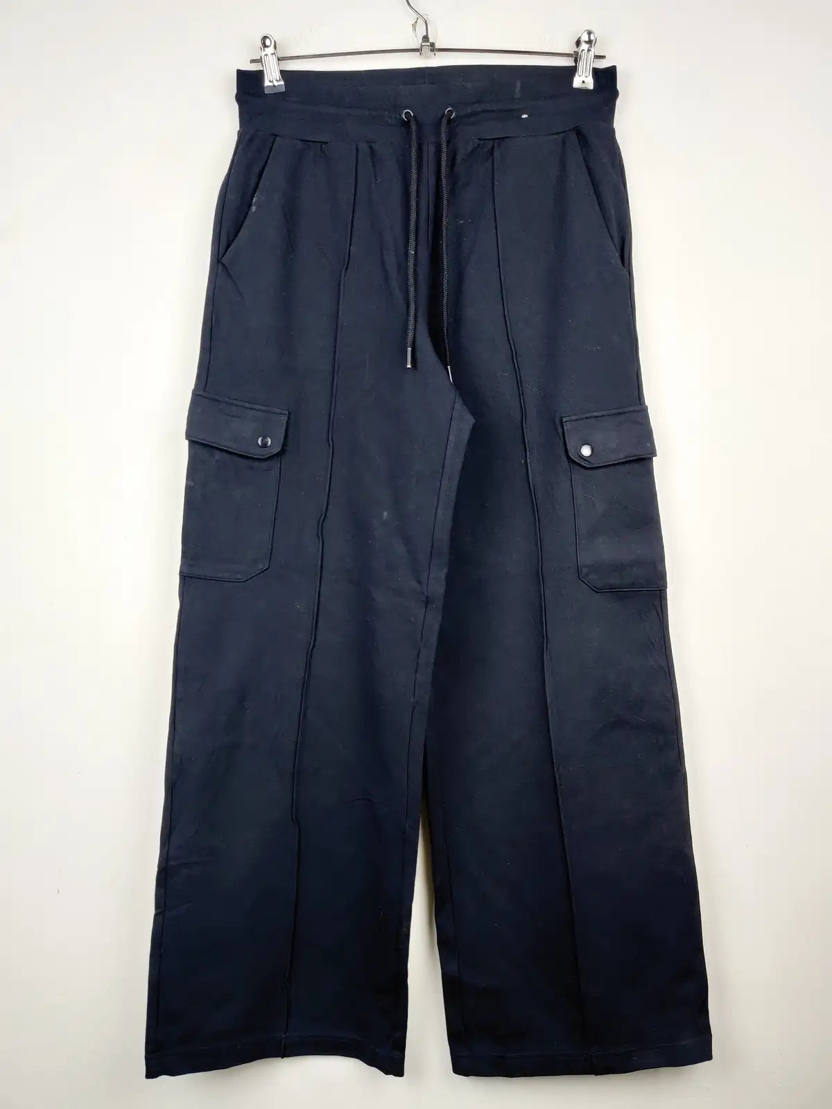 Buy online pre-used pre-loved 100% authentic & Original branded Marks & Spencer (TT-1157) available in Pakistan. Top international brands avilable.