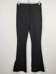 Buy online pre-used pre-loved 100% authentic & Original branded Primark (TT-1163) available in Pakistan. Top international brands avilable.