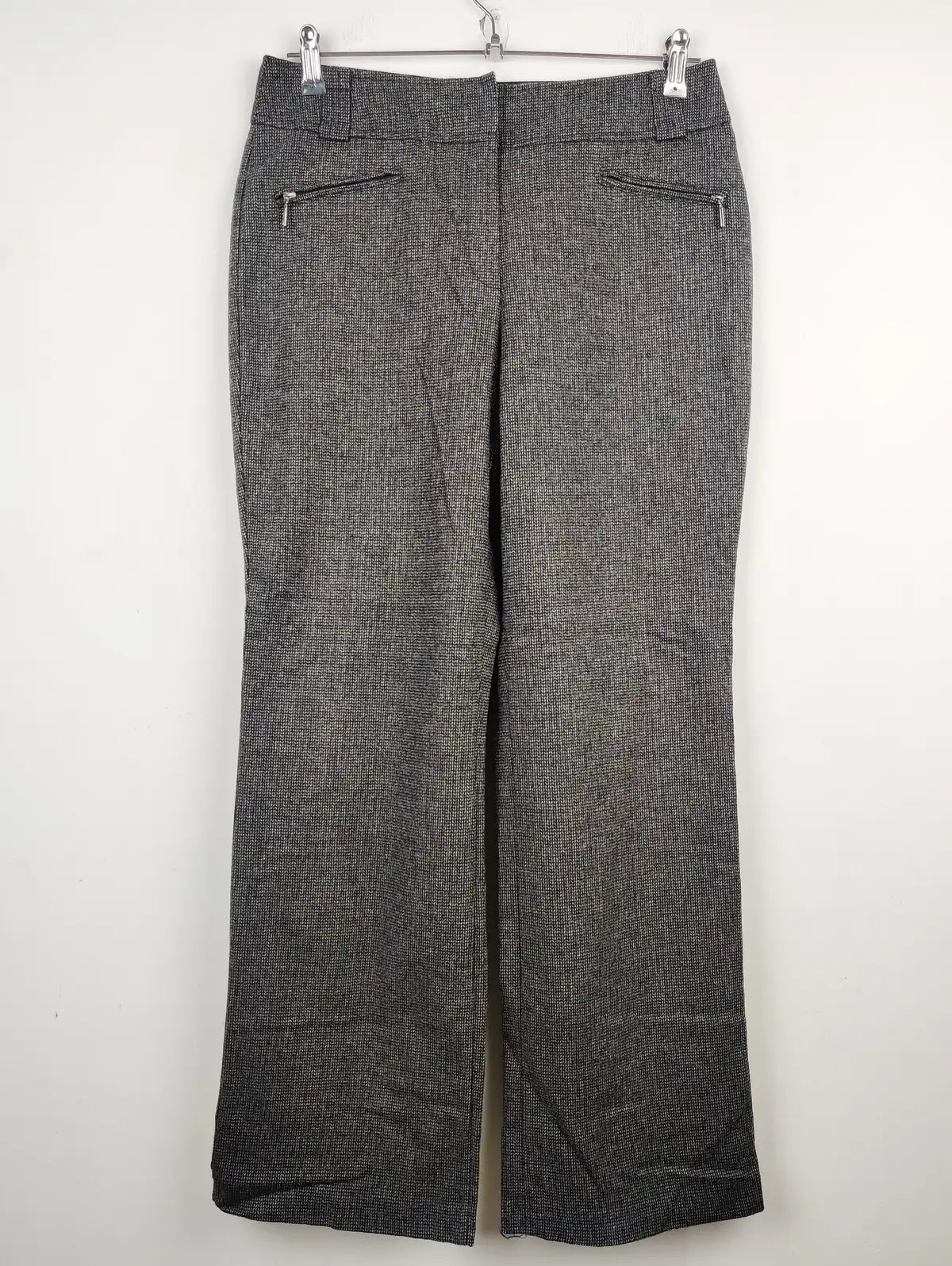 Buy online pre-used pre-loved 100% authentic & Original branded Marks & Spencer (TT-1175) available in Pakistan. Top international brands avilable.