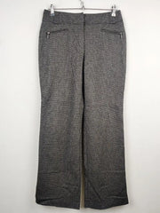 Buy online pre-used pre-loved 100% authentic & Original branded Marks & Spencer (TT-1175) available in Pakistan. Top international brands avilable.