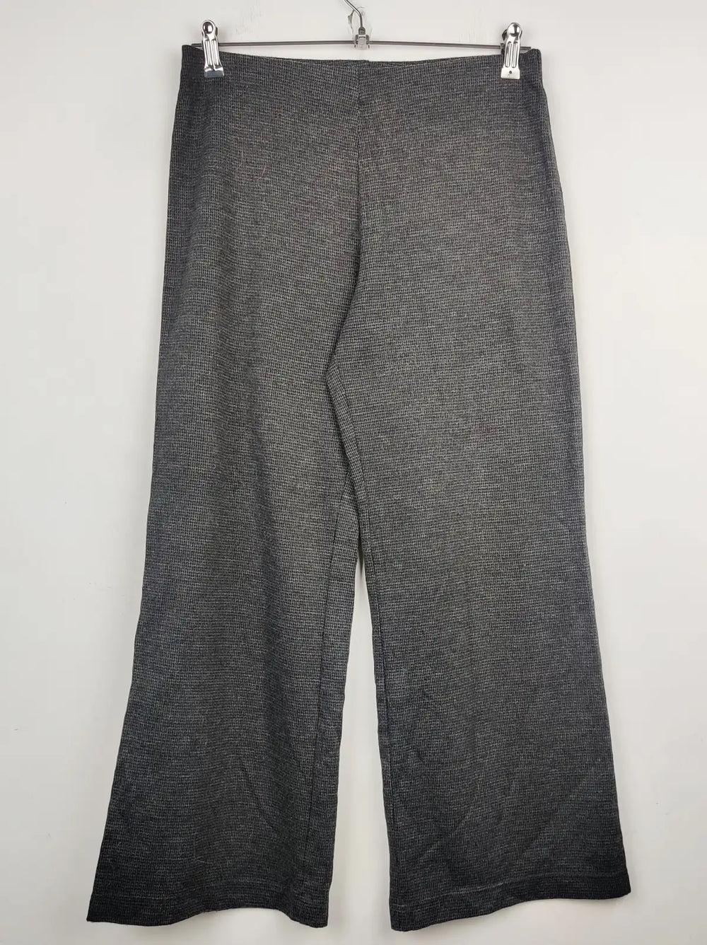 Buy online pre-used pre-loved 100% authentic & Original branded Marks & Spencer (TT-1186) available in Pakistan. Top international brands avilable.