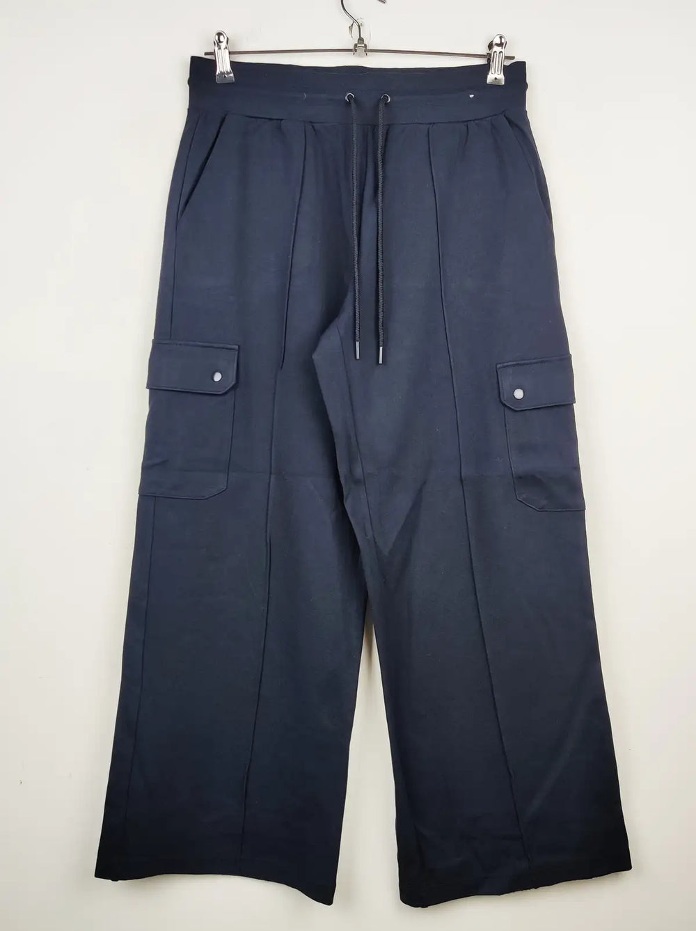 Buy online pre-used pre-loved 100% authentic & Original branded Marks & Spencer (TT-1200) available in Pakistan. Top international brands avilable.