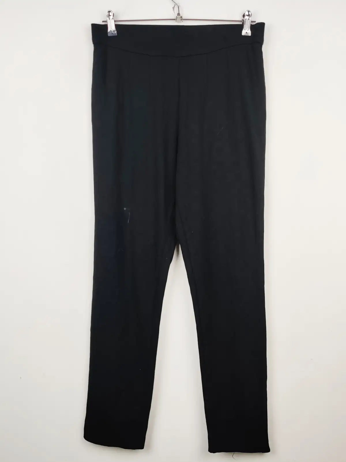 Buy online pre-used pre-loved 100% authentic & Original branded Marks & Spencer (TT-1277) available in Pakistan. Top international brands avilable.