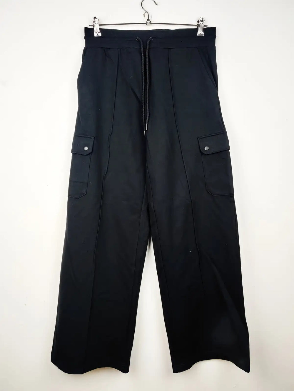 Buy online pre-used pre-loved 100% authentic & Original branded Marks & Spencer (TT-1321) available in Pakistan. Top international brands avilable.