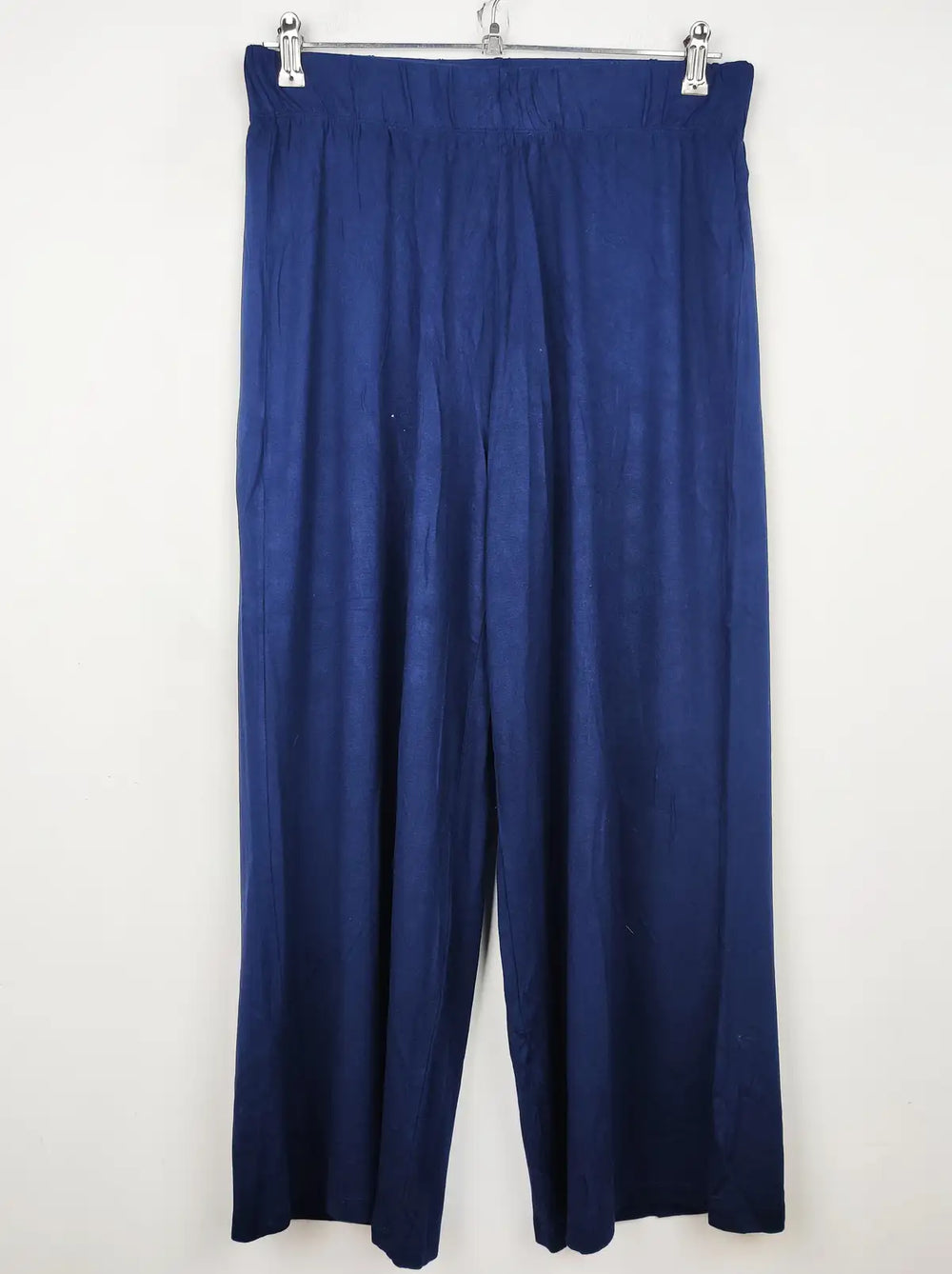 Buy online pre-used pre-loved 100% authentic & Original branded Marks & Spencer (TT-1328) available in Pakistan. Top international brands avilable.