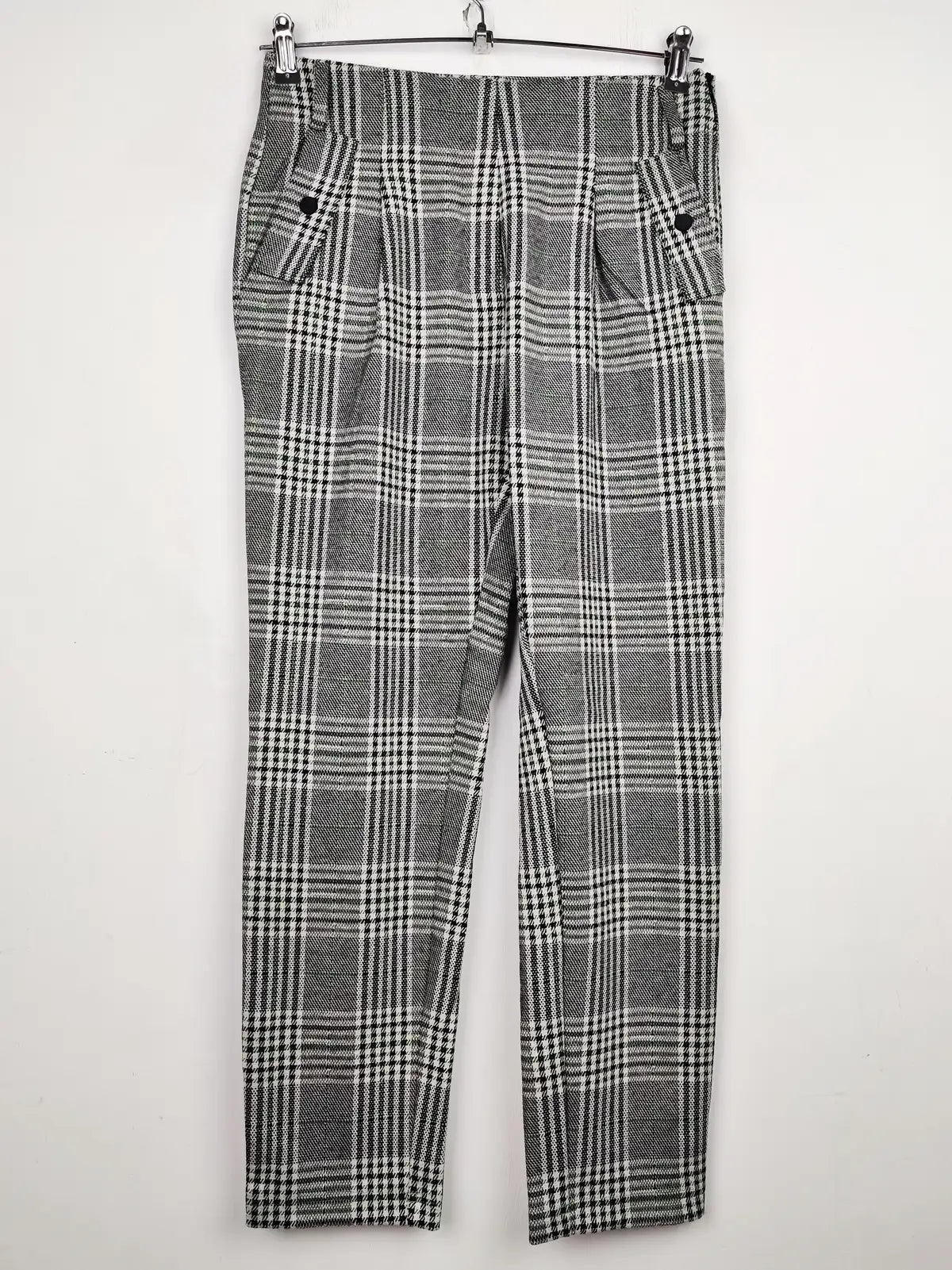 Buy online pre-used pre-loved 100% authentic & Original branded Next (TT-1352) available in Pakistan. Top international brands avilable.