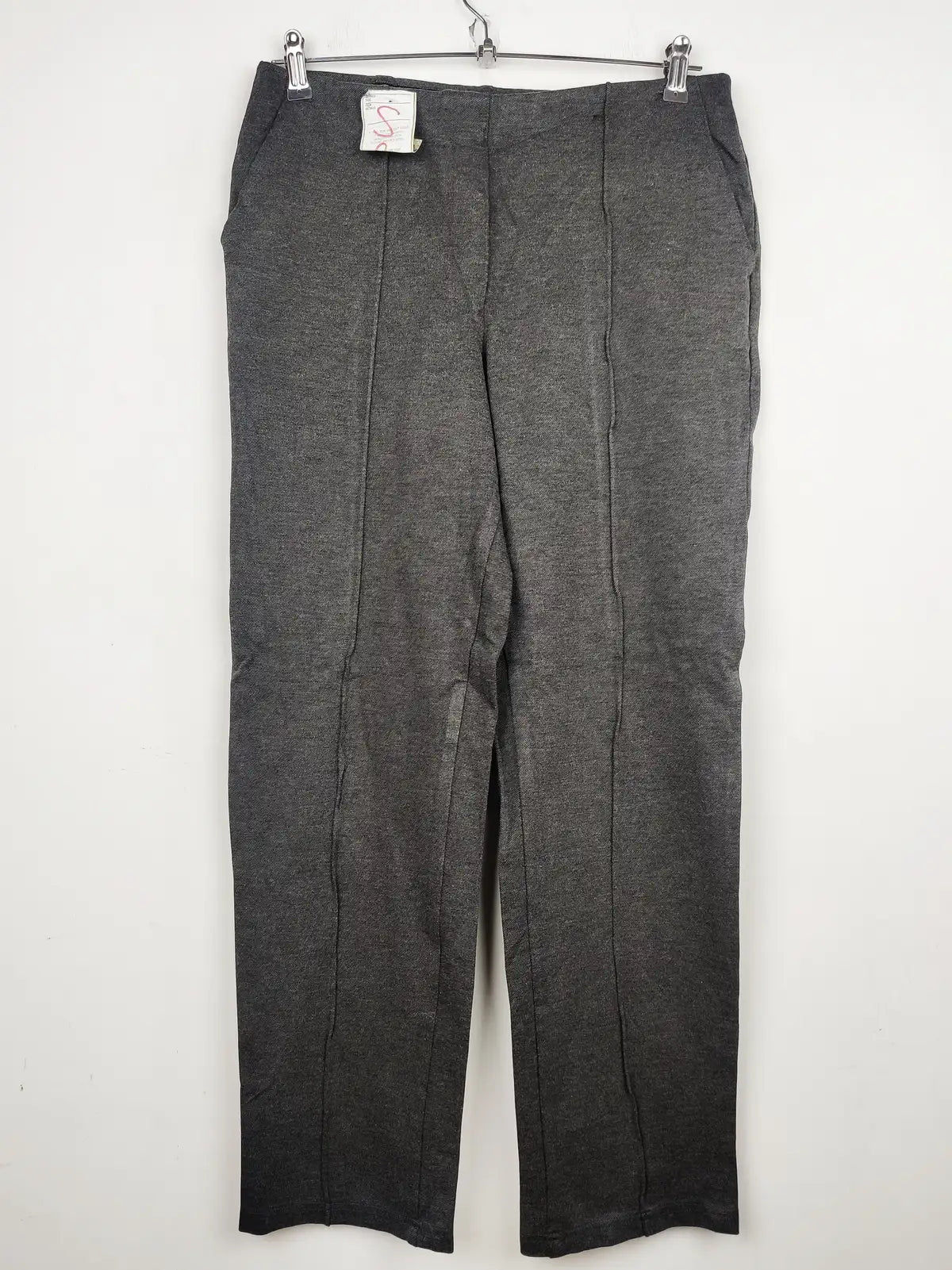 Buy online pre-used pre-loved 100% authentic & Original branded Marks & Spencer (TT-1369) available in Pakistan. Top international brands avilable.