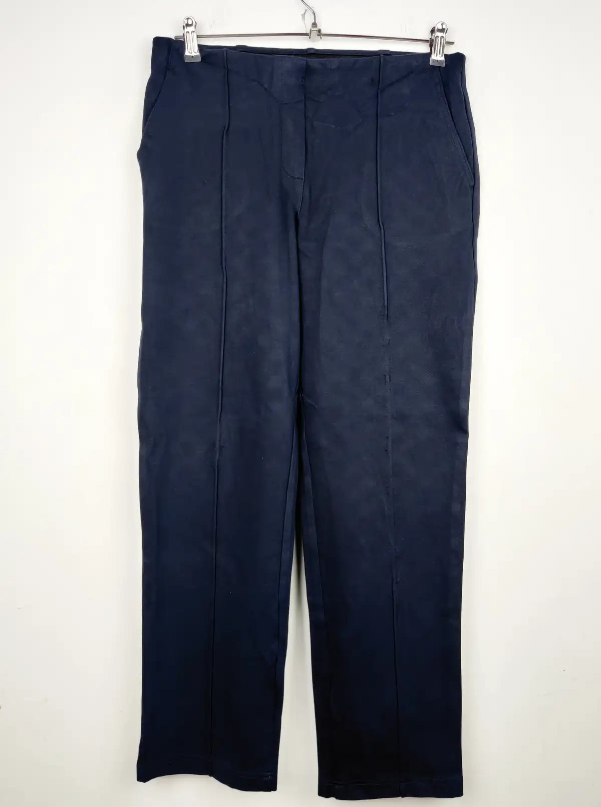 Buy online pre-used pre-loved 100% authentic & Original branded Marks & Spencer (TT-1370) available in Pakistan. Top international brands avilable.