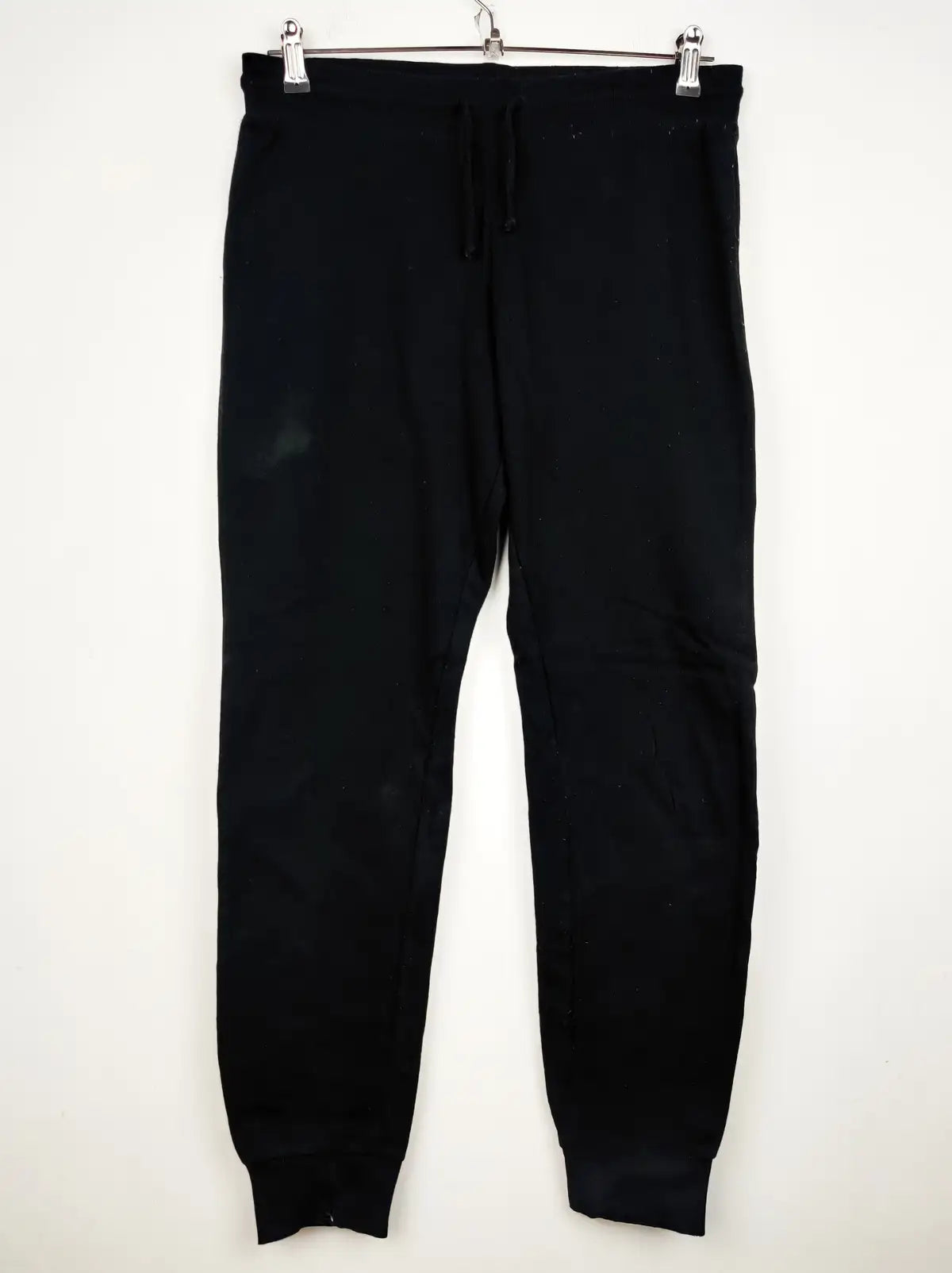 Buy online pre-used pre-loved 100% authentic & Original branded Unknown Brand (TT-1371) available in Pakistan. Top international brands avilable.