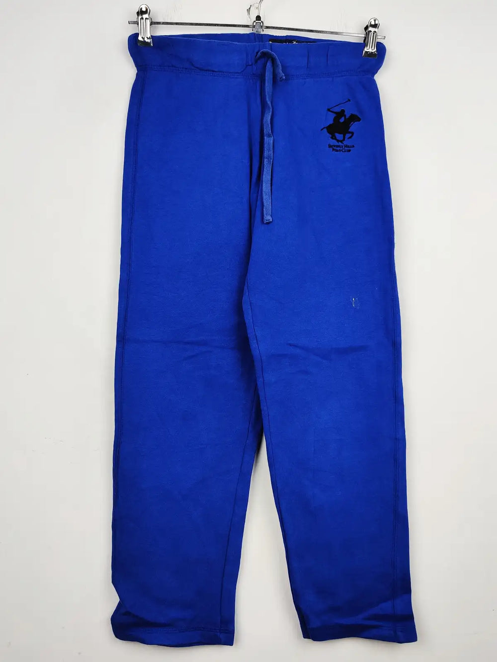 Buy online pre-used pre-loved 100% authentic & Original branded Beverly Hills (TT-1376) available in Pakistan. Top international brands avilable.