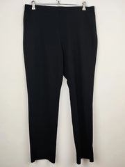 Buy online pre-used pre-loved 100% authentic & Original branded Corte Dal Gonzaga (TT-1418) available in Pakistan. Top international brands avilable.