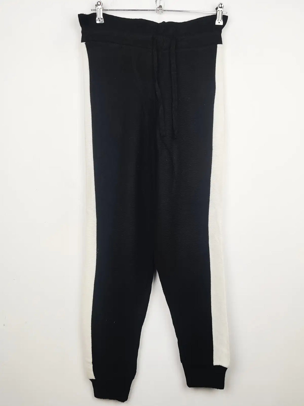 Buy online pre-used pre-loved 100% authentic & Original branded Prettylittlething (TT-1438) available in Pakistan. Top international brands avilable.