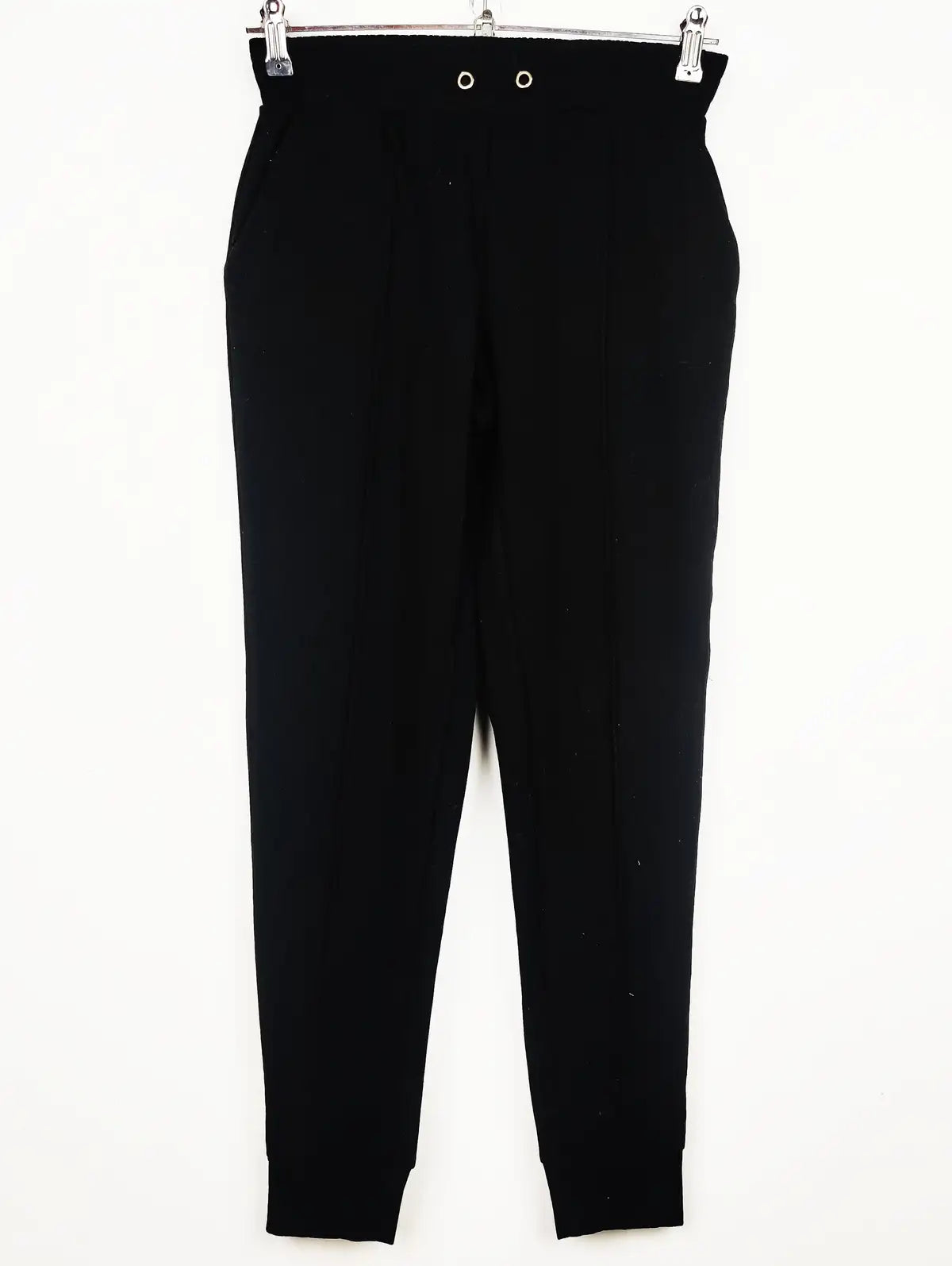 Buy online pre-used pre-loved 100% authentic & Original branded F&F (TT-1441) available in Pakistan. Top international brands avilable.