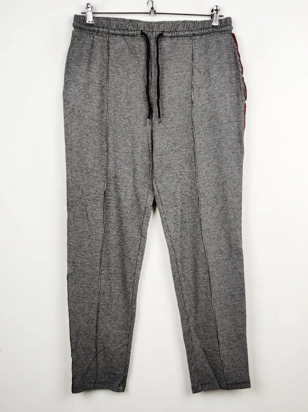 Buy online pre-used pre-loved 100% authentic & Original branded Marks & Spencer (TT-1447) available in Pakistan. Top international brands avilable.