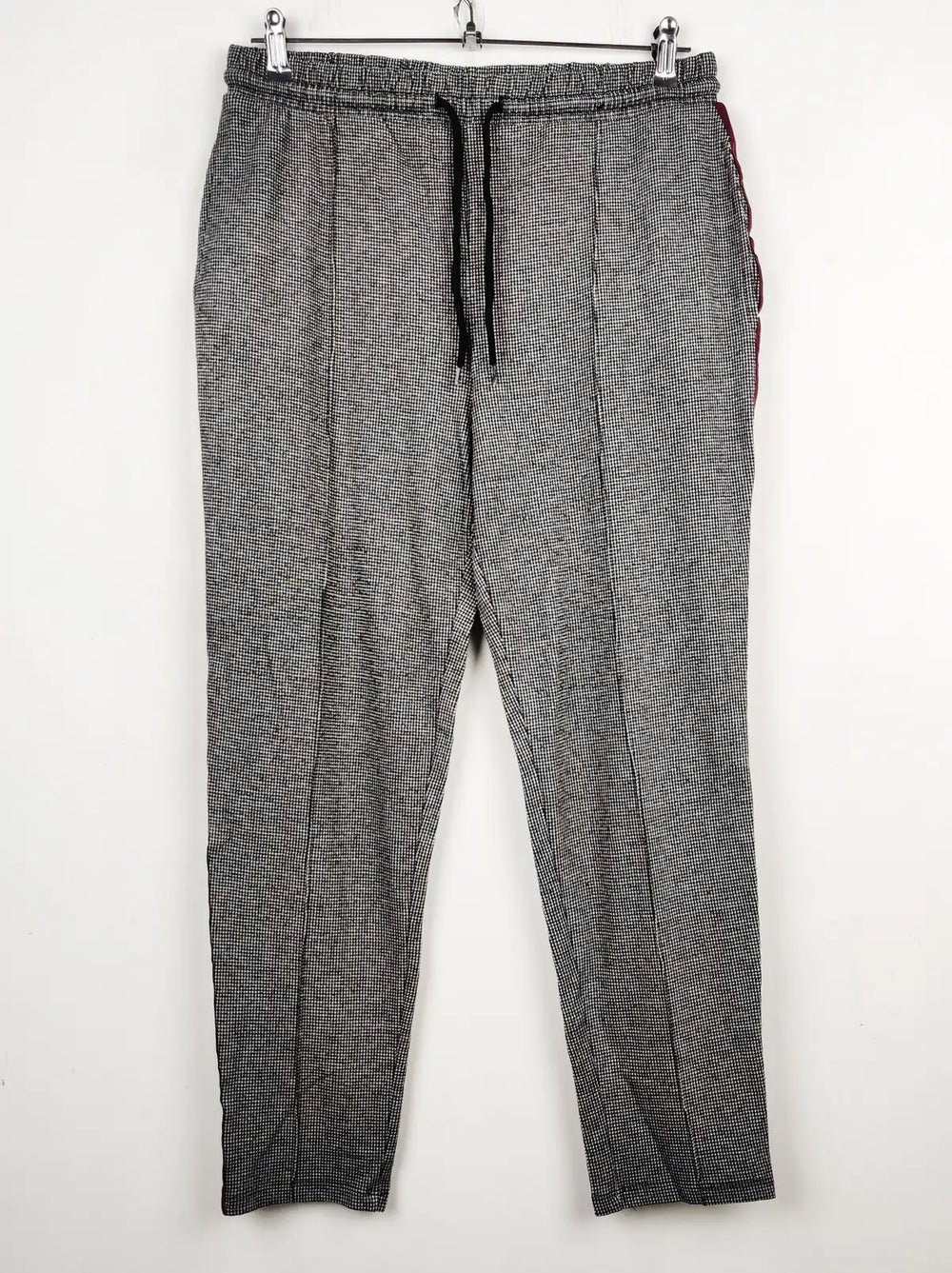 Buy online pre-used pre-loved 100% authentic & Original branded Marks & Spencer (TT-1447) available in Pakistan. Top international brands avilable.