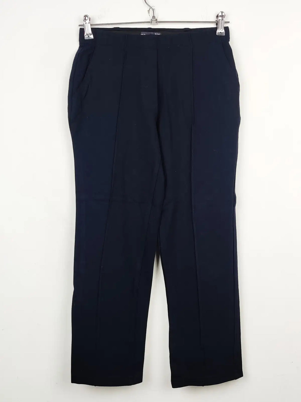 Buy online pre-used pre-loved 100% authentic & Original branded Marks & Spencer (TT-1508) available in Pakistan. Top international brands avilable.