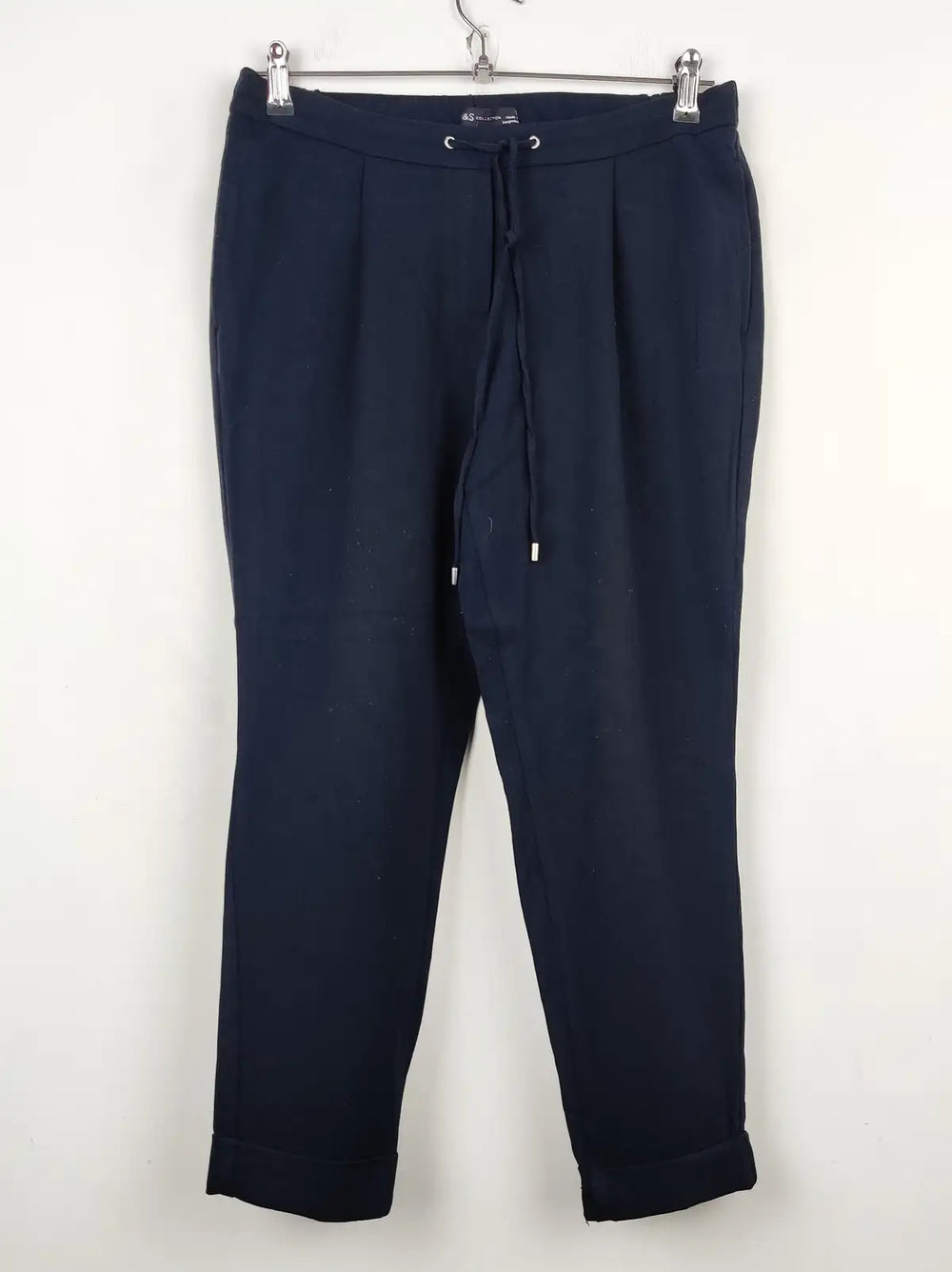 Buy online pre-used pre-loved 100% authentic & Original branded Marks & Spencer (TT-1516) available in Pakistan. Top international brands avilable.