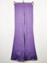 Buy online pre-used pre-loved 100% authentic & Original branded H&M (TT-1519) available in Pakistan. Top international brands avilable.