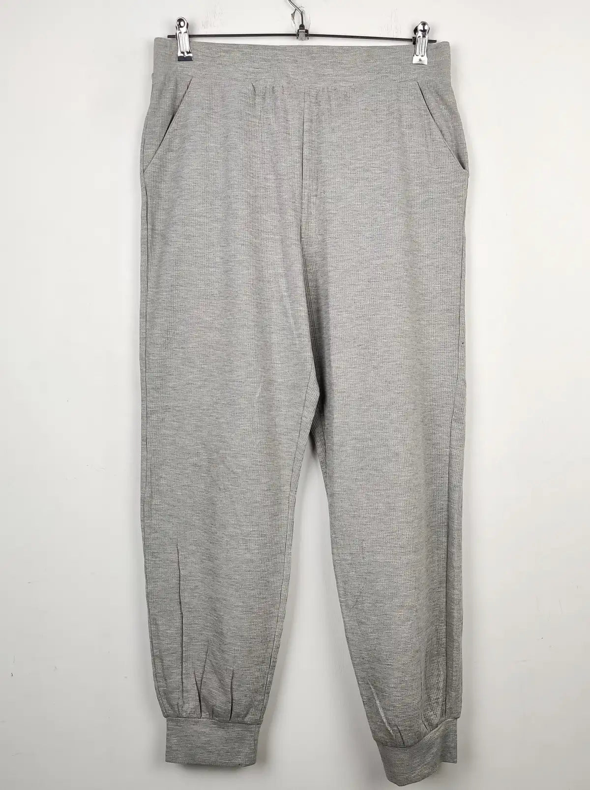 Buy online pre-used pre-loved 100% authentic & Original branded Papaya (TT-1520) available in Pakistan. Top international brands avilable.