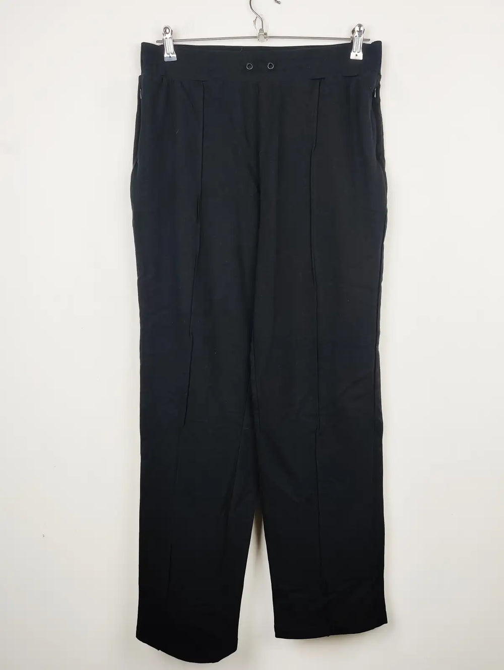 Buy online pre-used pre-loved 100% authentic & Original branded Marks & Spencer (TT-1530) available in Pakistan. Top international brands avilable.