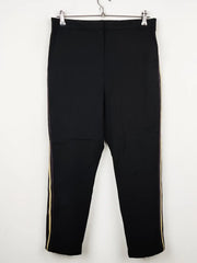 Buy online pre-used pre-loved 100% authentic & Original branded Marks & Spencer (TT-1569) available in Pakistan. Top international brands avilable.