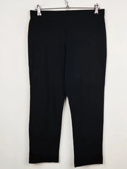 Buy online pre-used pre-loved 100% authentic & Original branded Marks & Spencer (TT-1579) available in Pakistan. Top international brands avilable.