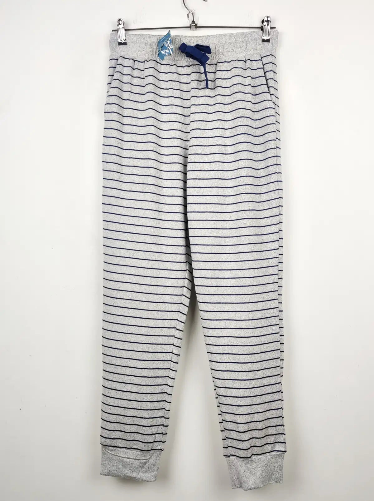 Buy online pre-used pre-loved 100% authentic & Original branded Dunnes Stores (TT-1580) available in Pakistan. Top international brands avilable.