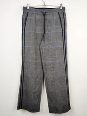 Buy online pre-used pre-loved 100% authentic & Original branded Marks & Spencer (TT-1592) available in Pakistan. Top international brands avilable.