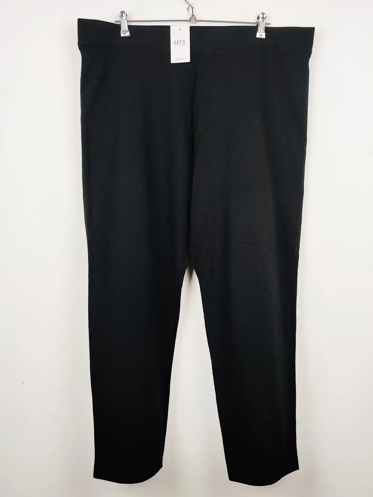 Buy online pre-used pre-loved 100% authentic & Original branded Marks & Spencer (TT-1640) available in Pakistan. Top international brands avilable.